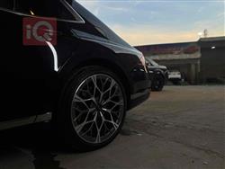 جێنسس G90